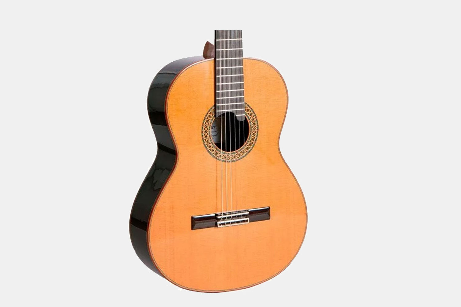 Alhambra Premier Pro Madagascar + Case