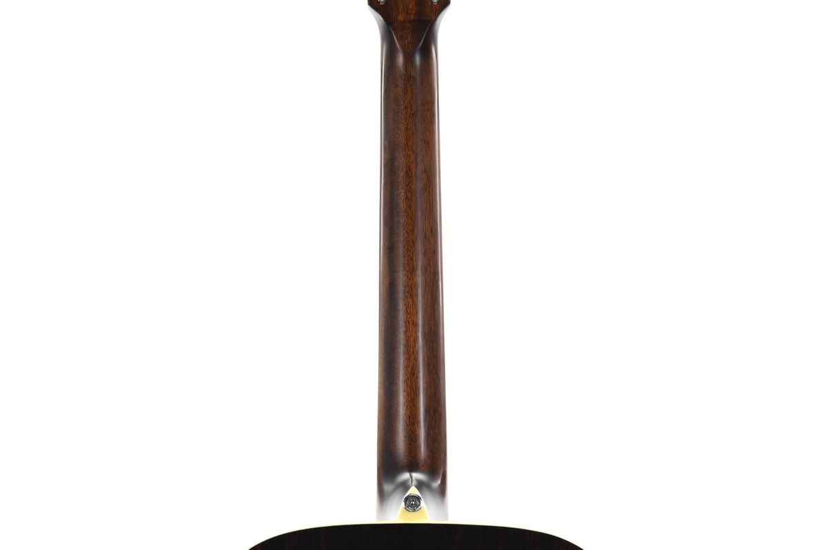 Alvarez MD70EBG Masterworks dreadnought