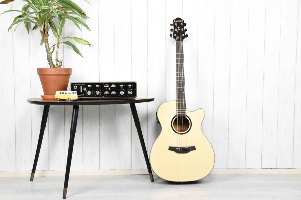 Crafter HT-250CE Semi-Akoestische gitaar