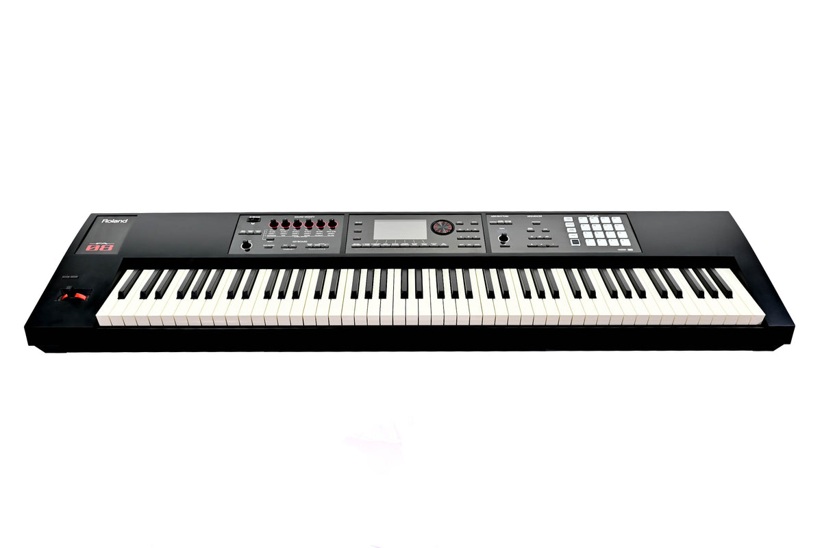 Roland FA-08 Occasion