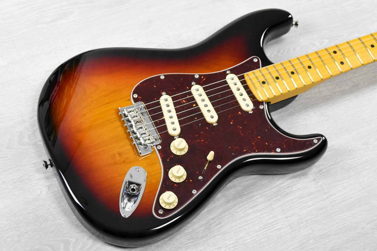 Fender American Professional II Stratocaster 3 Color Sunburst