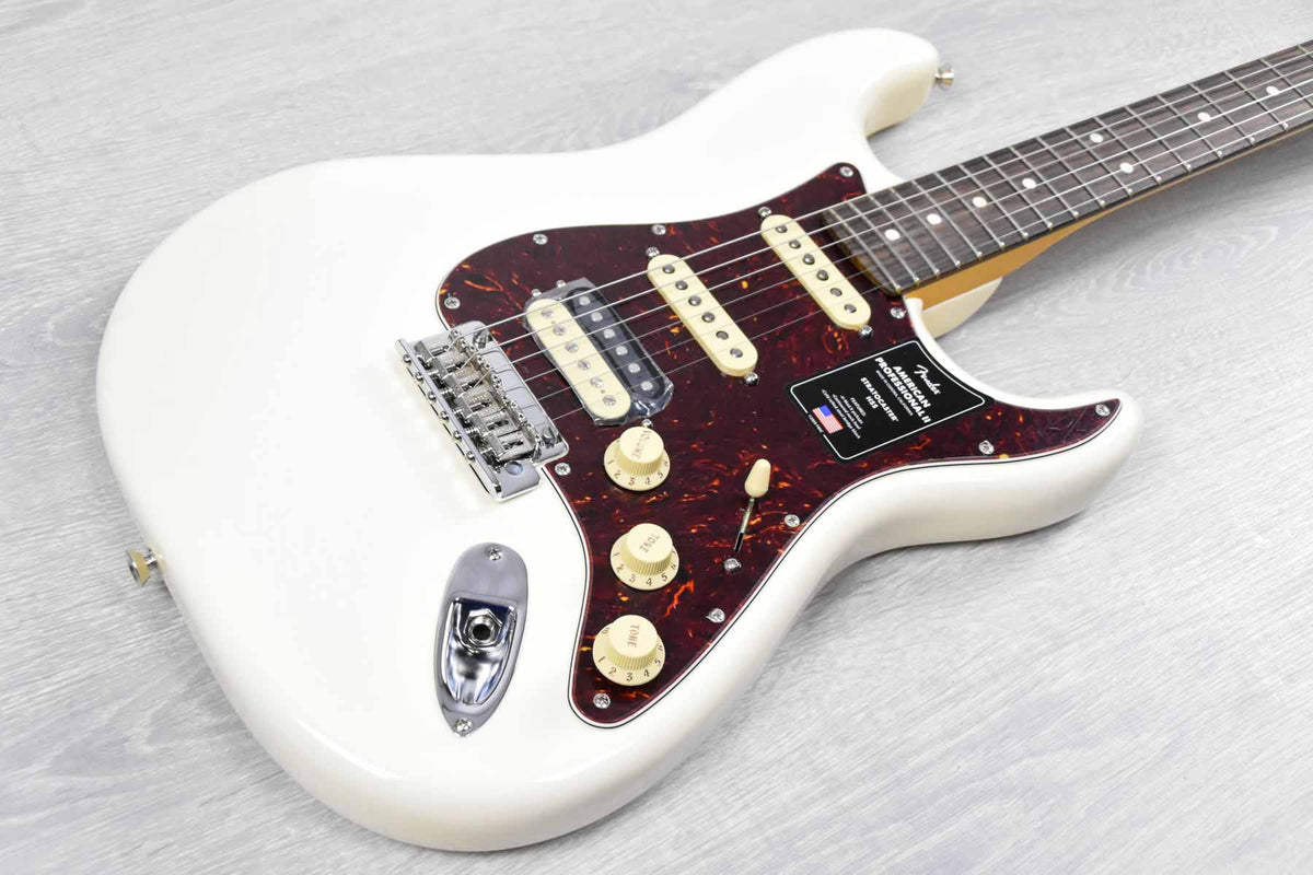 Fender American Professional II Stratocaster HSS Olympic White RW