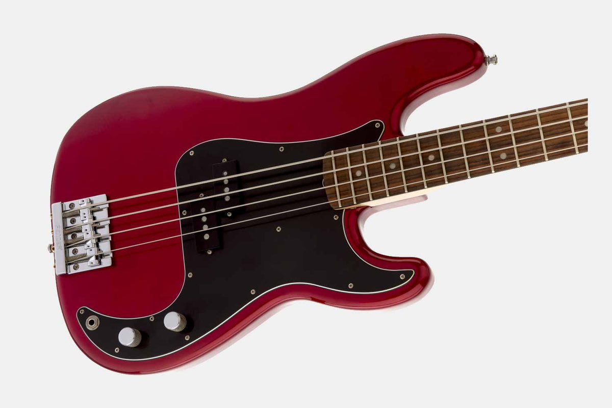 Fender Nate Mendel Signature Precision Bass Candy Apple Red RW (5399426400420)