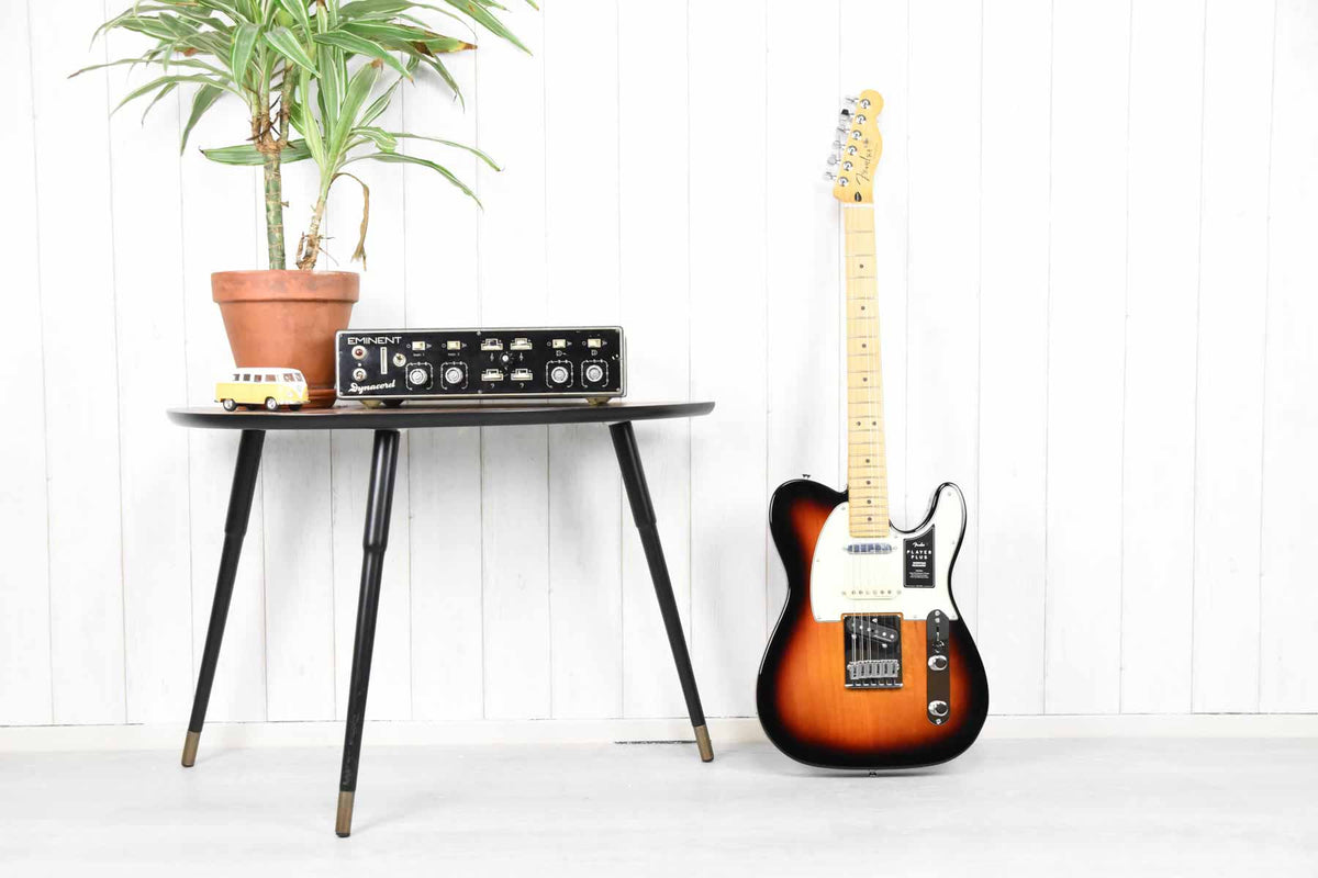 Fender Player Plus Nashville Telecaster 3-Color Sunburst