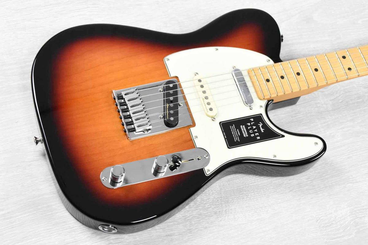 Fender Player Plus Nashville Telecaster 3-Color Sunburst