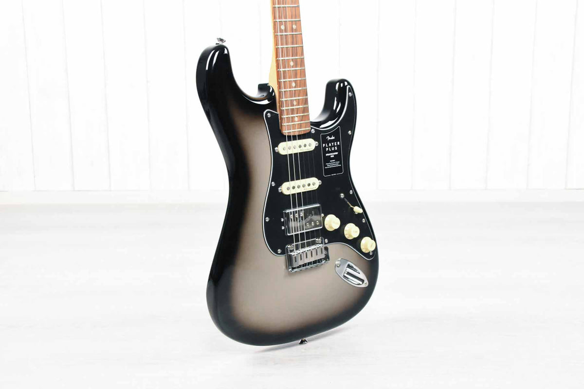 Fender Player Plus Stratocaster HSS Silverburst PF