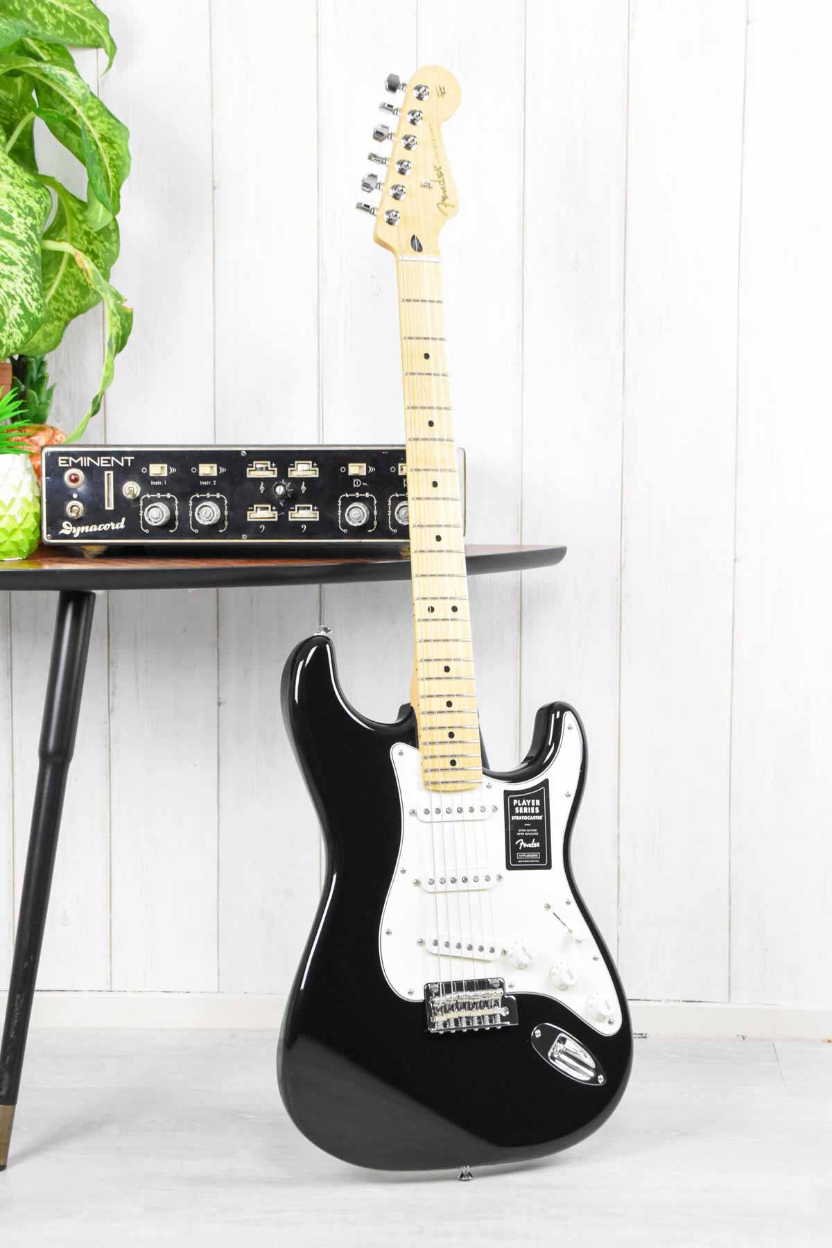 Fender Player Stratocaster Black MN