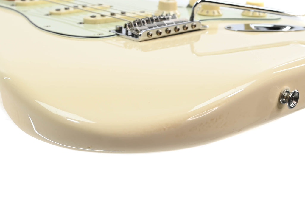 Fender 60s Stratocaster Modified Pau Ferro Fingerboard, Olympic White
