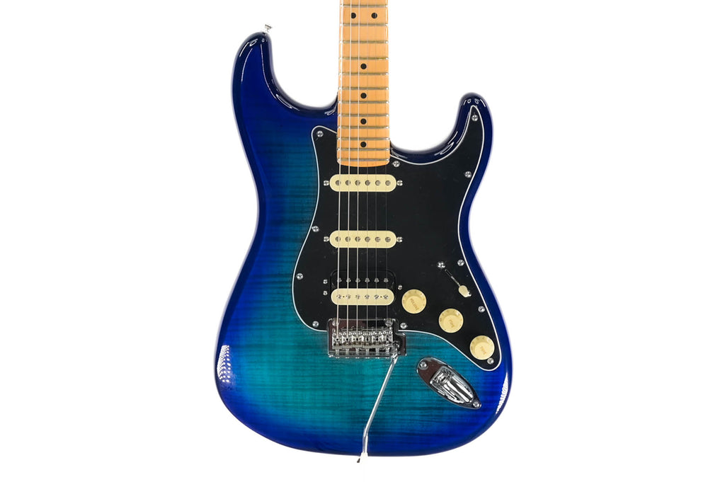Fender Limited Edition Player II Stratocasterm  HSS Plus Top 2025