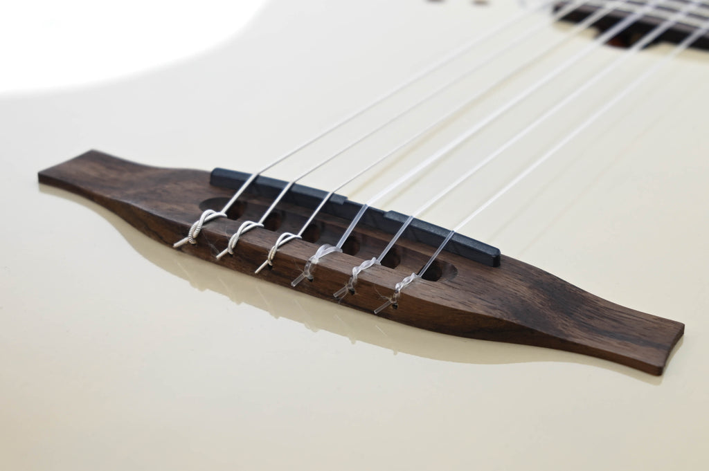 Godin Multiac Mundial Ozark Cream with Bag