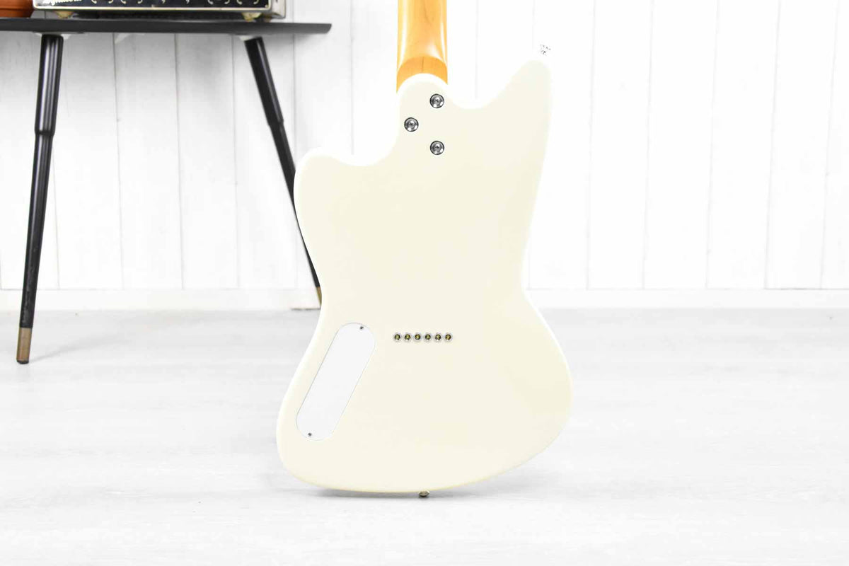 Harmony Silhouette Pearl White