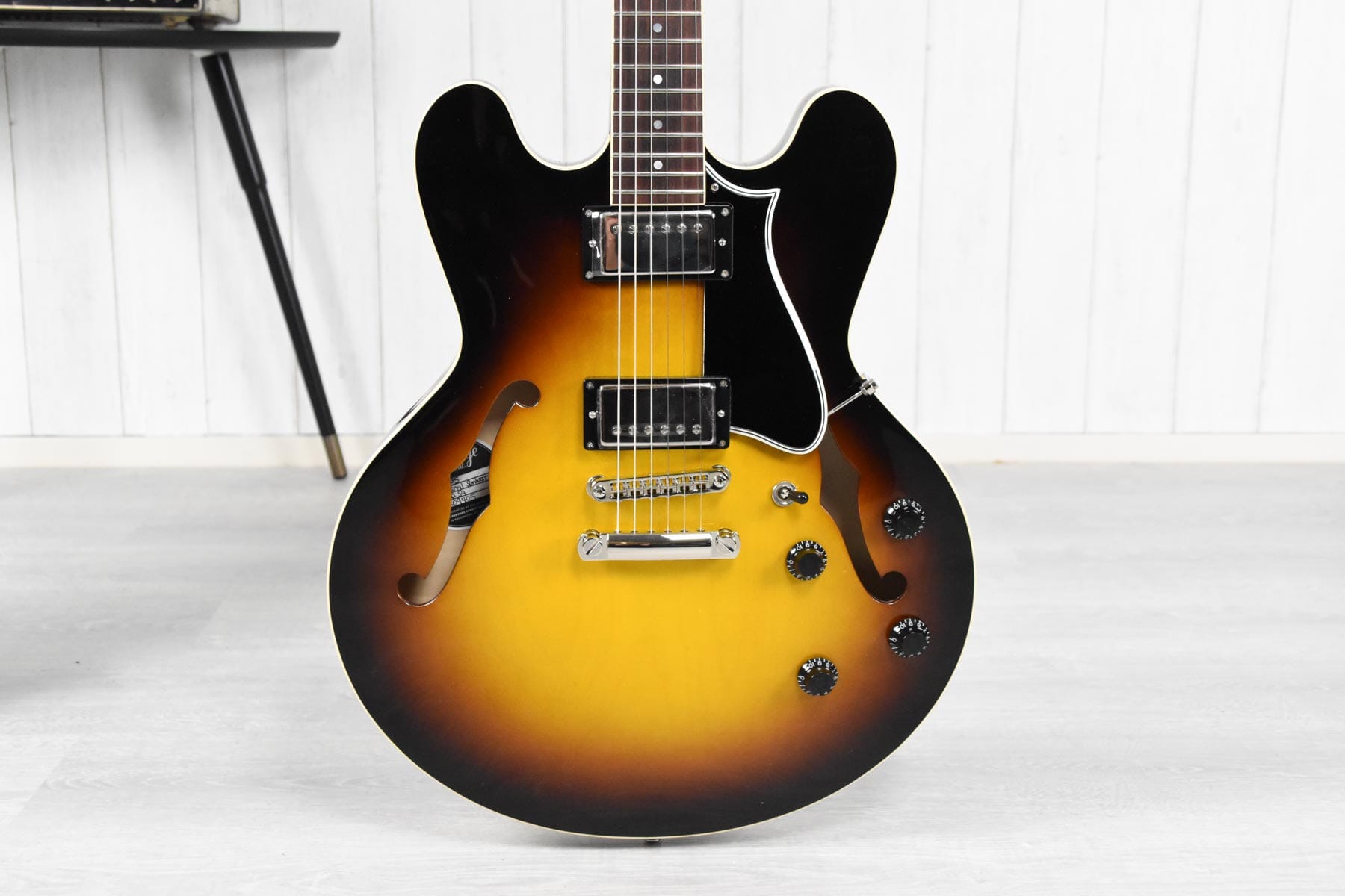 Heritage H-535 Original Sunburst w/case