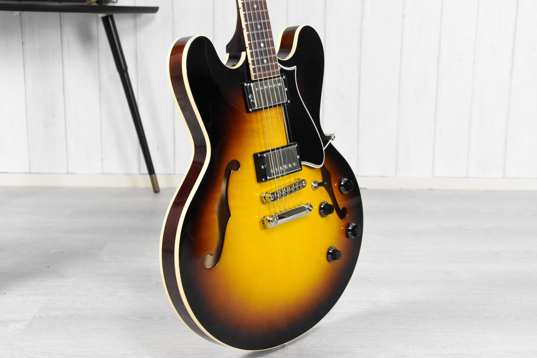 Heritage H-535 Original Sunburst w/case