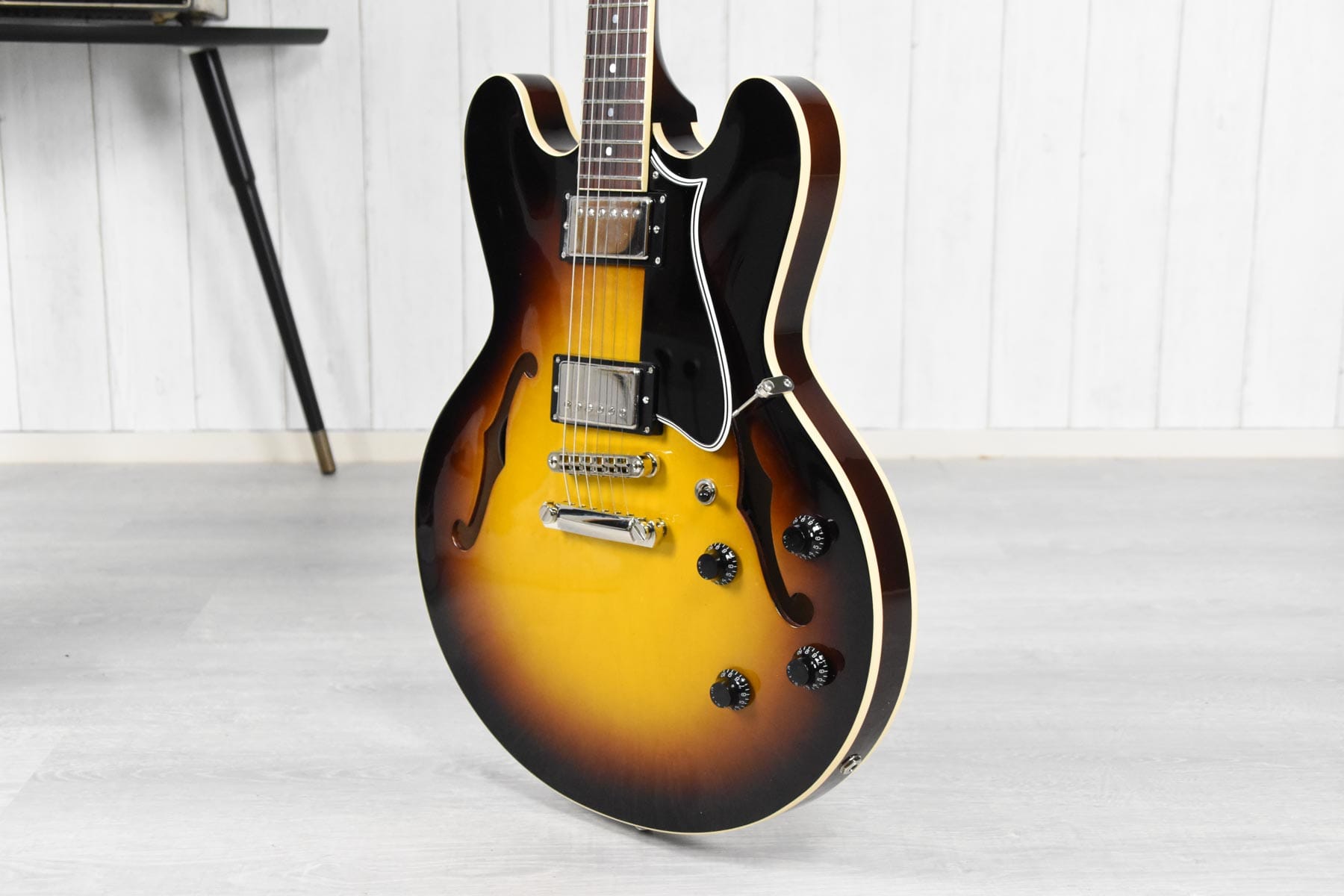 Heritage H-535 Original Sunburst w/case