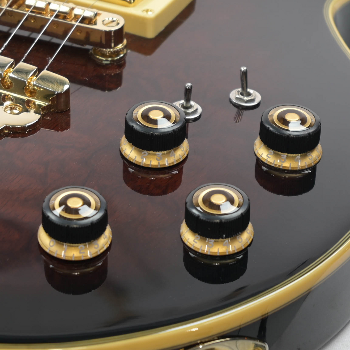 Ibanez AR32SQA-DBS