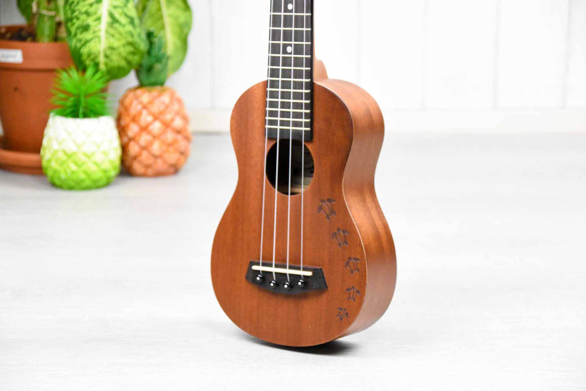 Islander MS-4-HN S Sopraan Ukulele Mahonie bovenblad