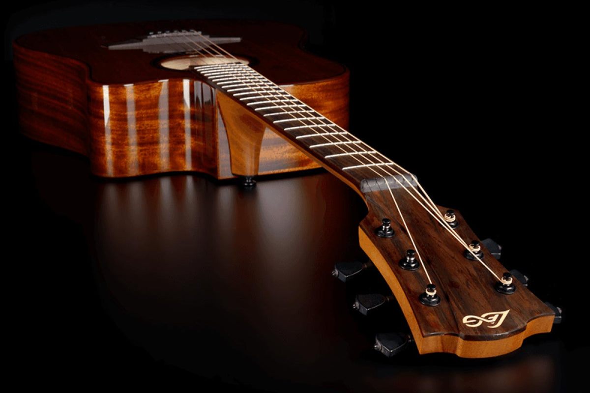 LAG T98DCE Dreadnought Semi-Akoestische gitaar