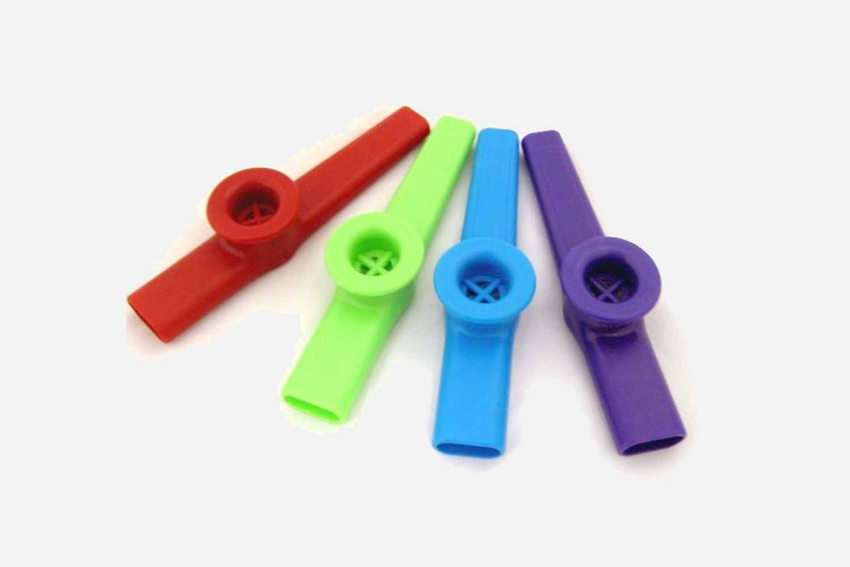 MAIN Kazoo kunststof diverse kleuren (5461853536420)