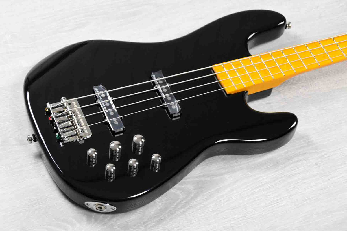 Markbass MB JP Black Lady 4 string CR MP Basgitaar