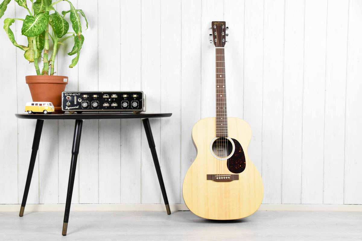 Martin 000-X2E Semi-Akoestische Western gitaar