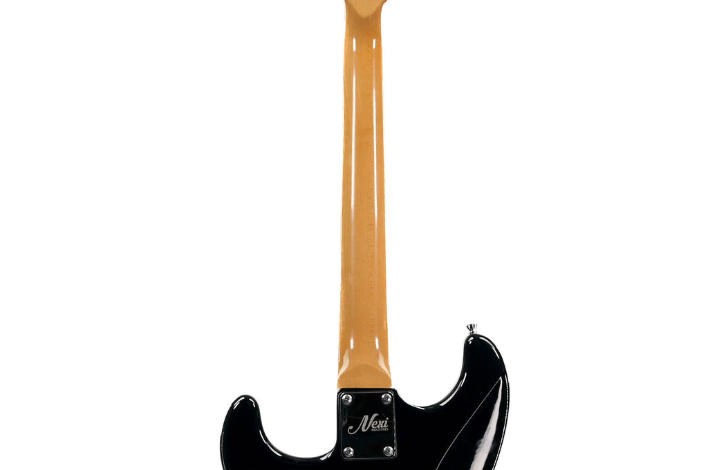 NX  RE520ST Stratomaster Black