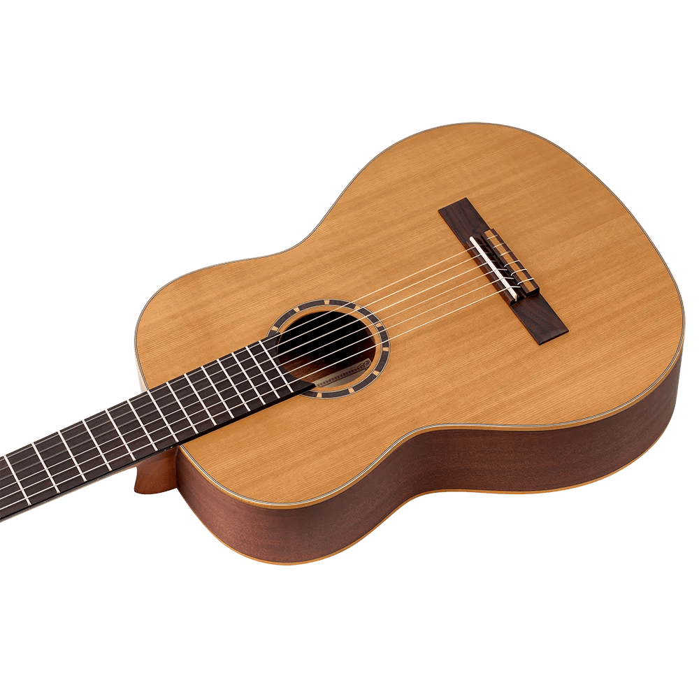 Ortega R122 Family Series 4/4 Classical
