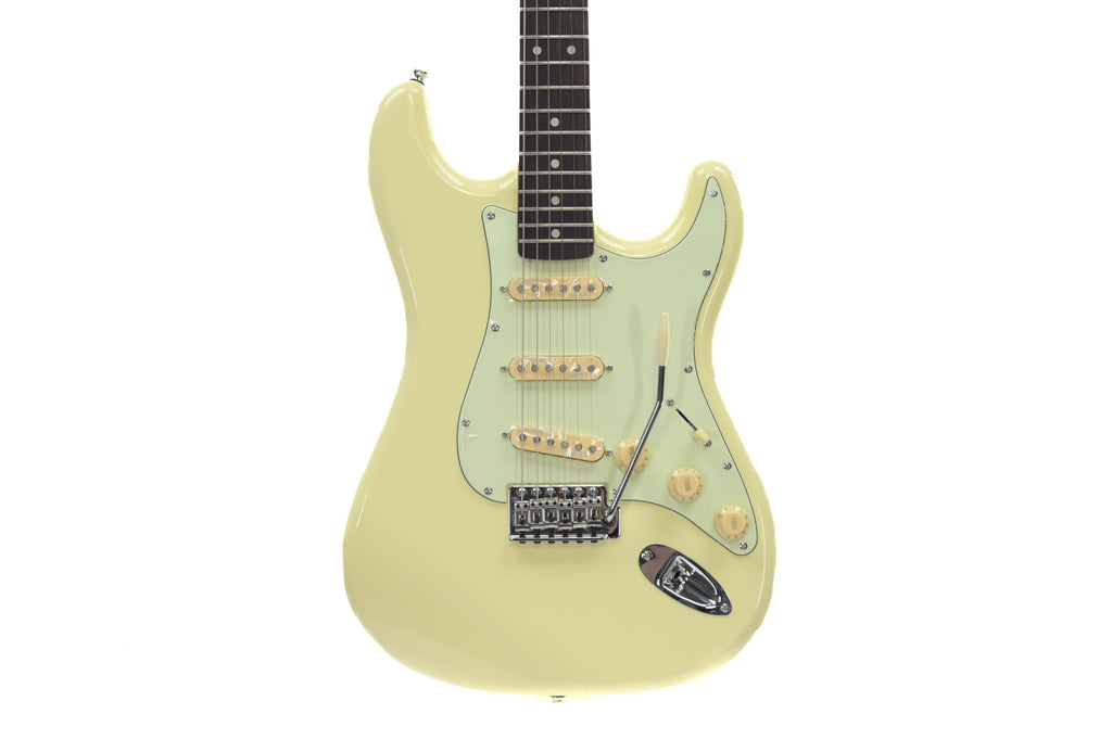 Revelation RTS 62 Vintage White stratocaster