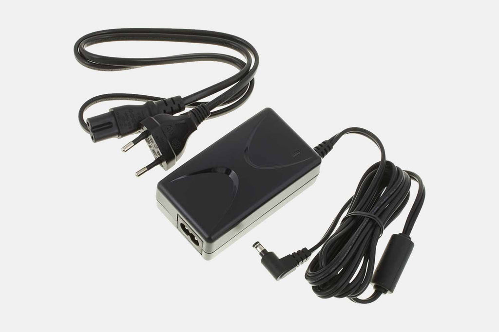 Roland PSB-1U 9V Adapter (5430776823972)