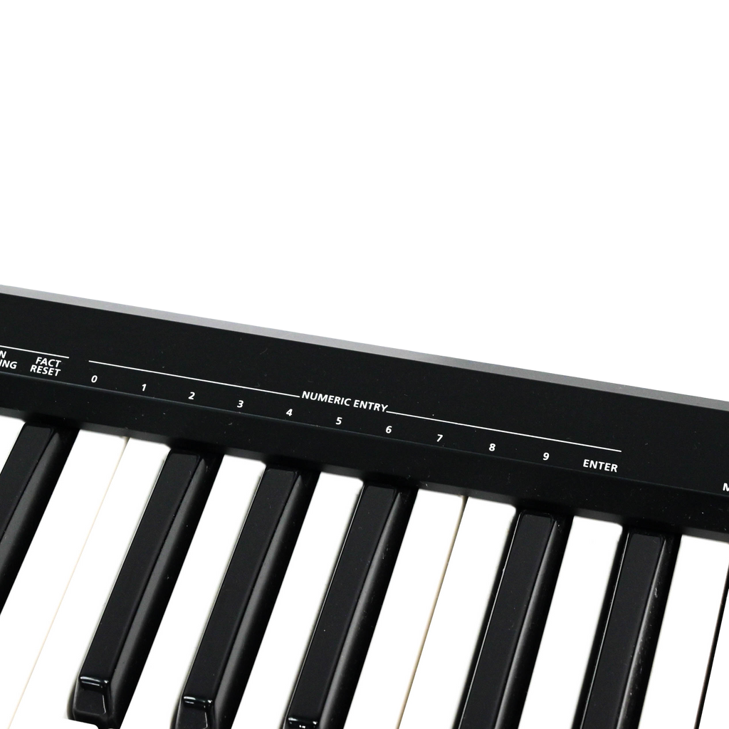 Roland A49 Midi klavier