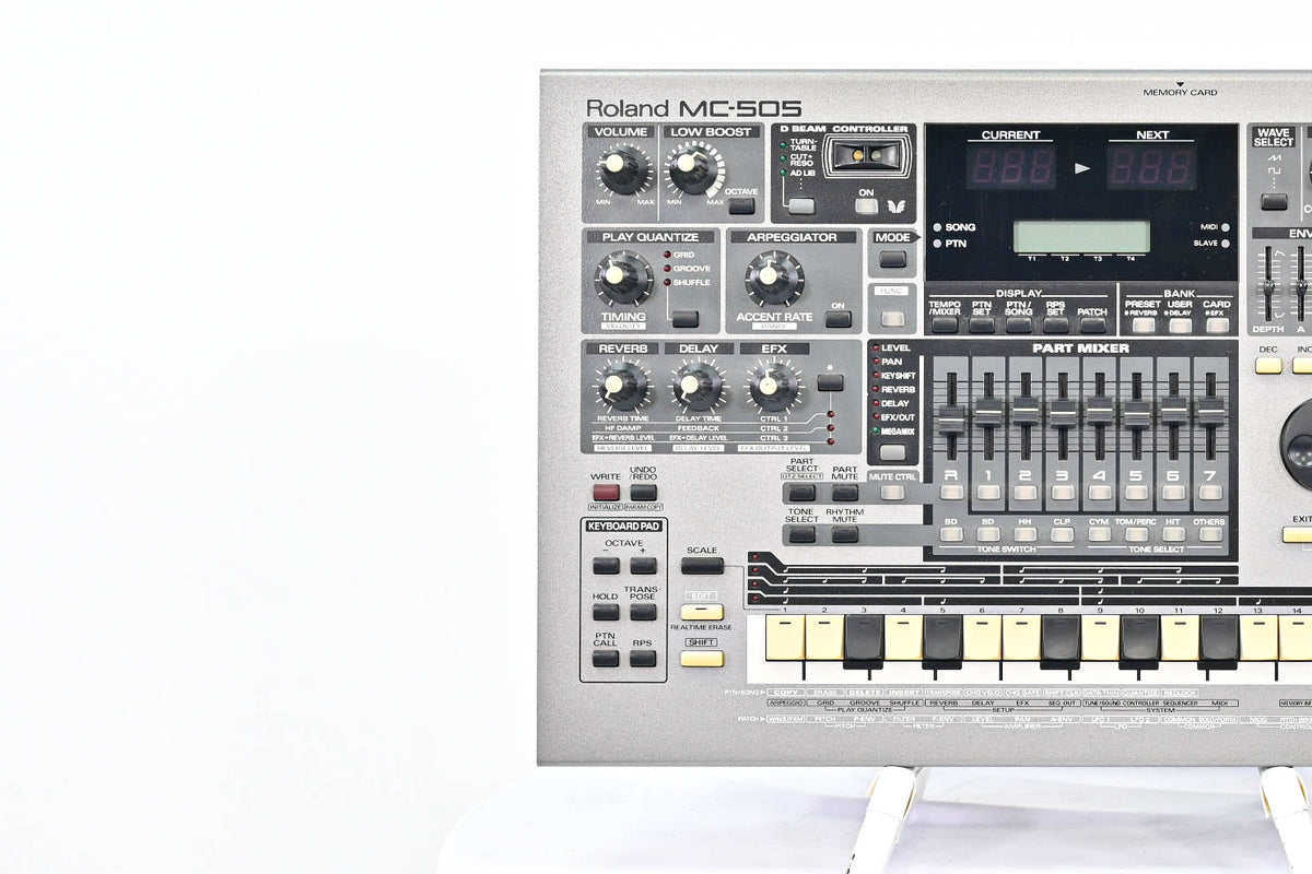 Roland MC-505 GROOVEBOX Occasion