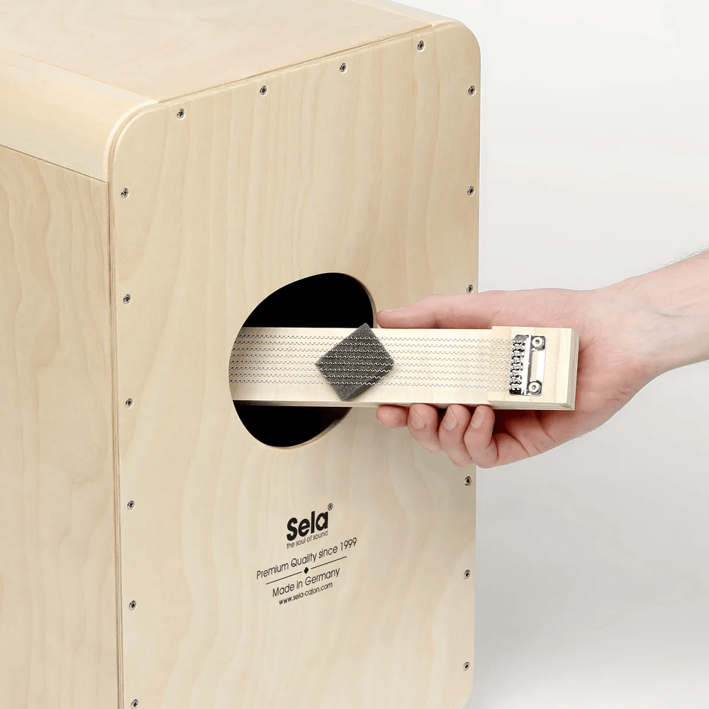 Sela Cajon CaSela - Dark Nut