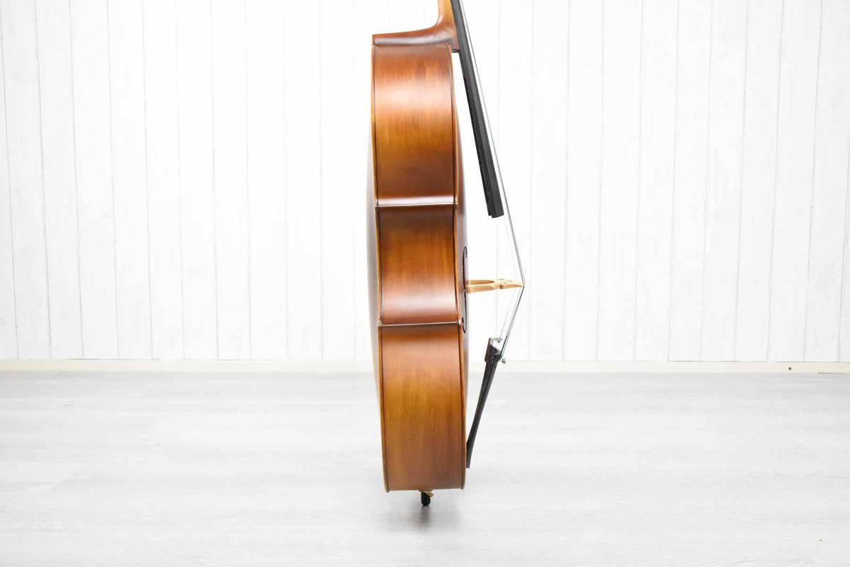 Main V2M 1/2 Cello