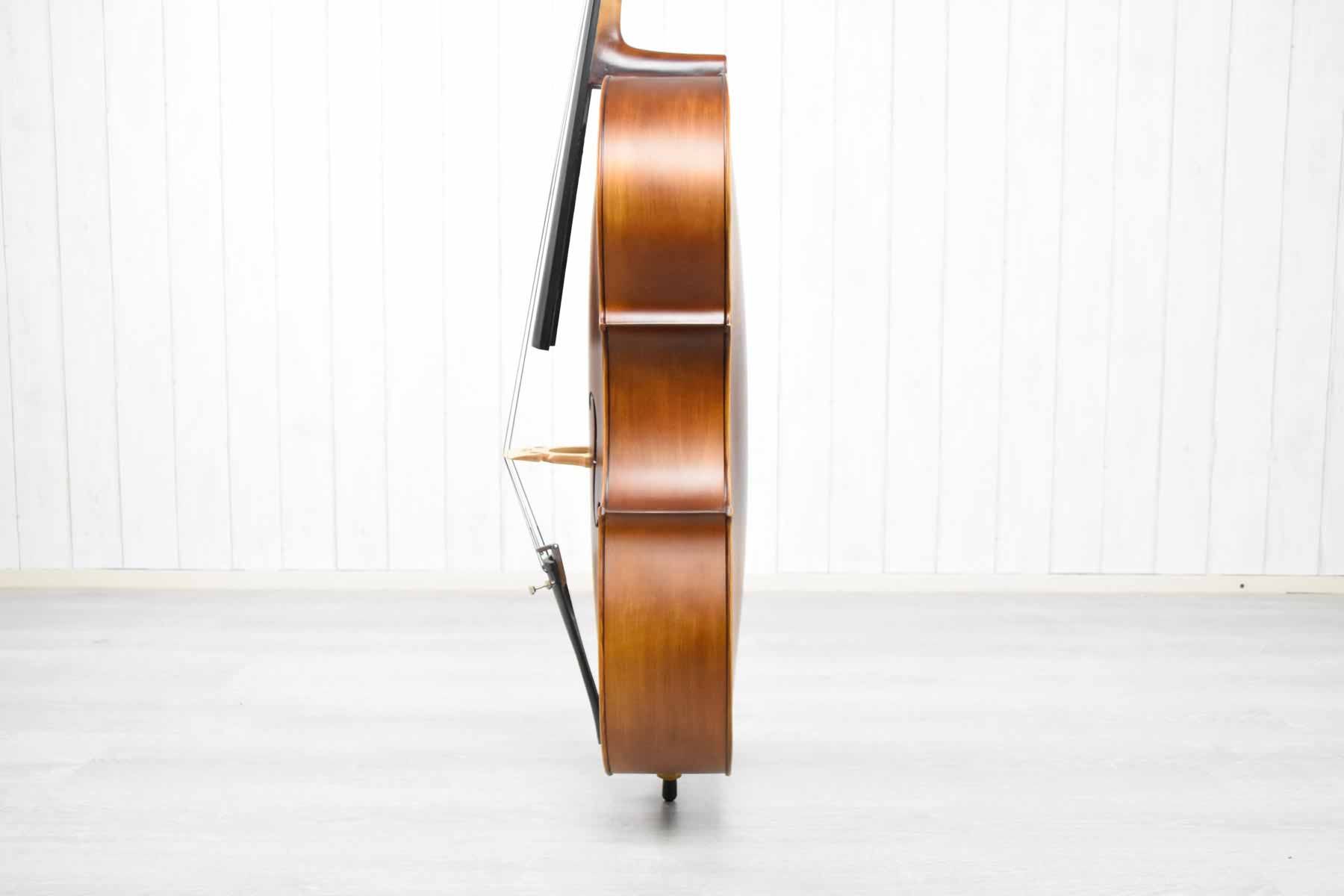 Main V2M 1/2 Cello