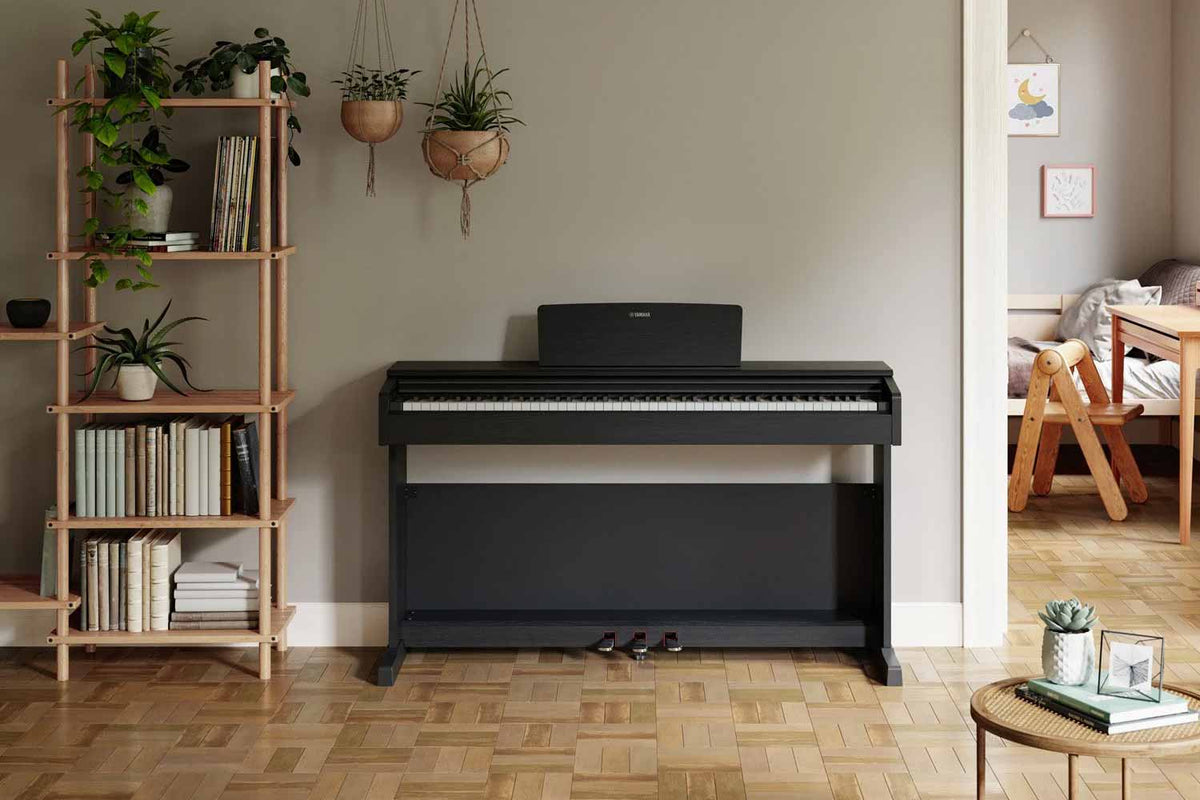 Yamaha YDP-145B Digitale piano zwart