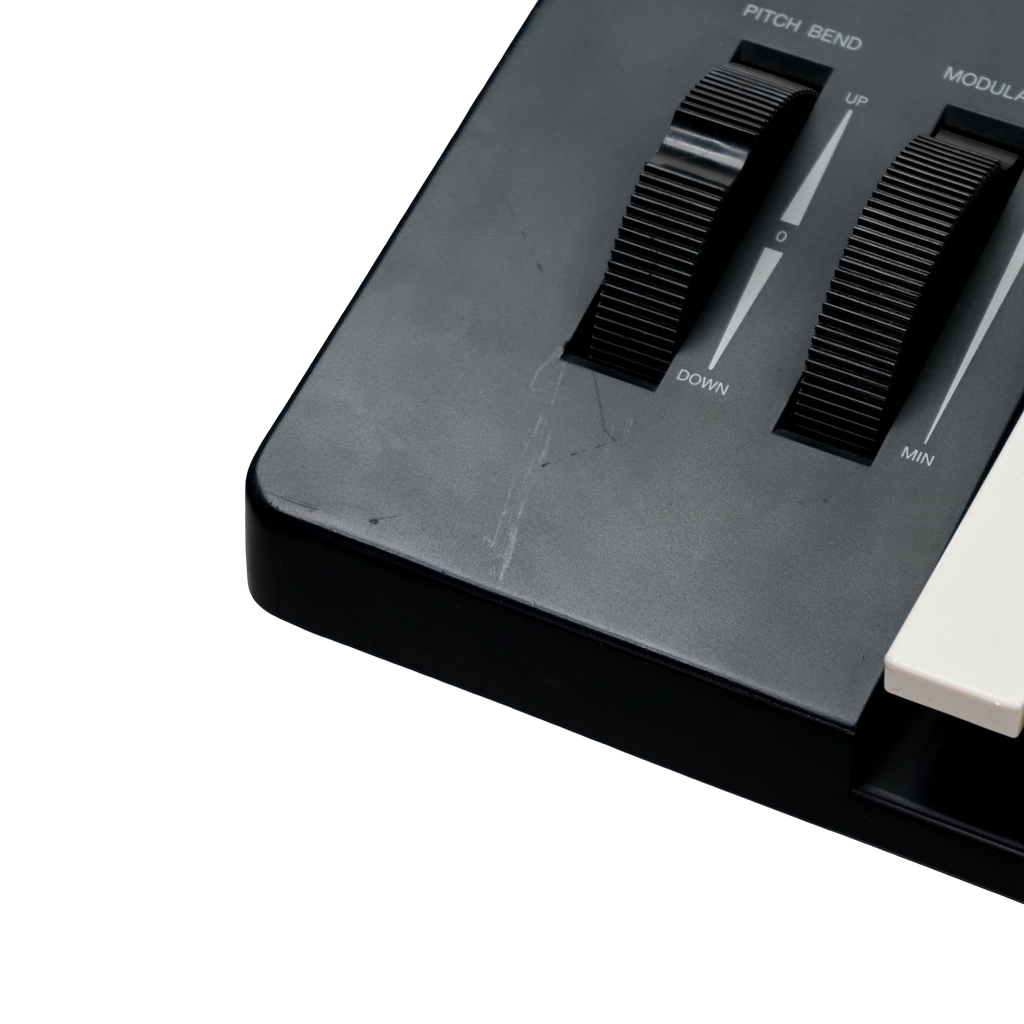 Yamaha SY22 Music Synthesizer