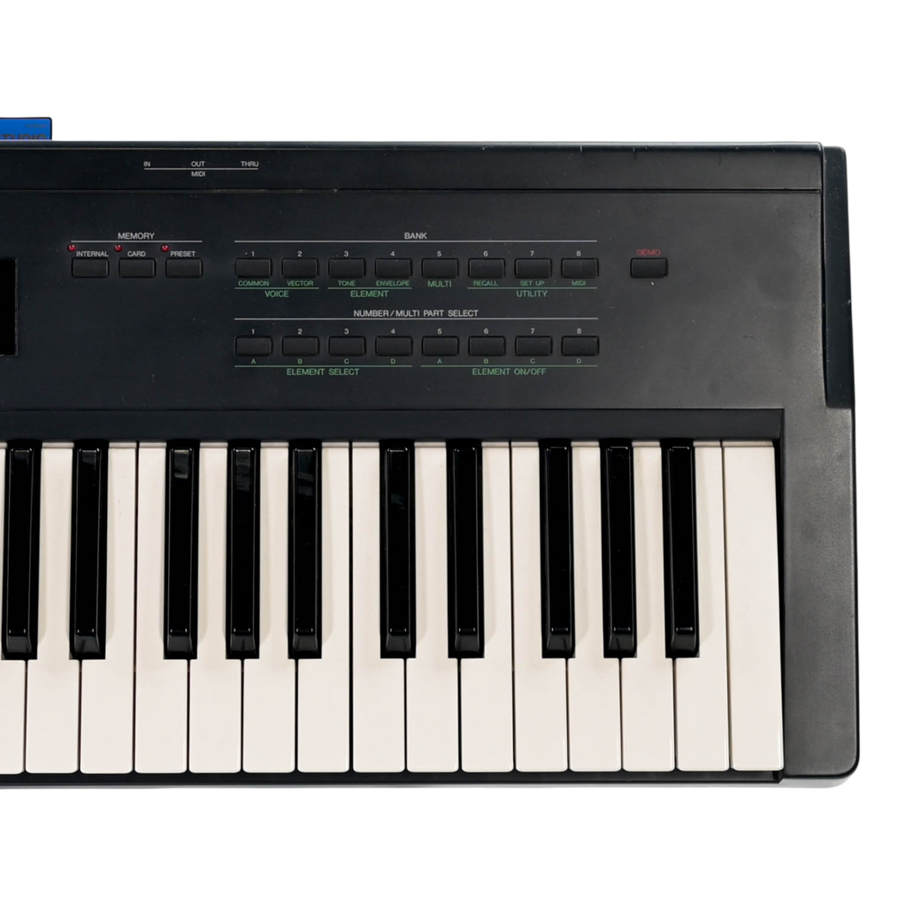 Yamaha SY22 Music Synthesizer
