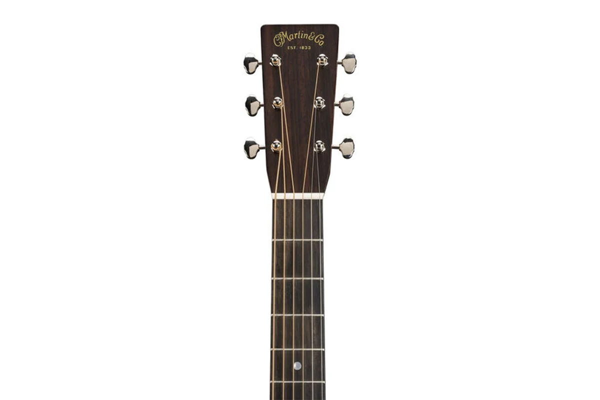 Martin D-28 standard serie akoestische gitaar