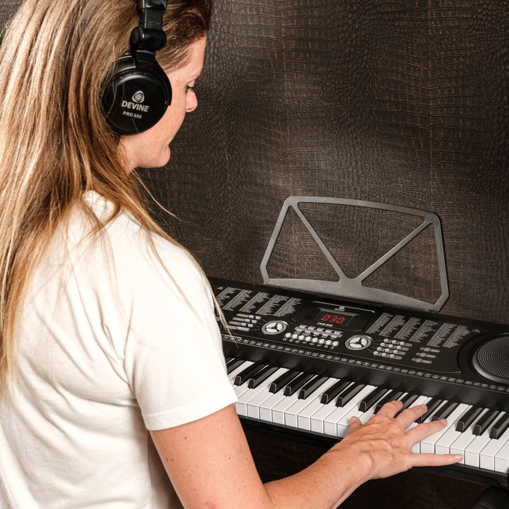 Fazley FKB-050 zwart keyboard in gebruik