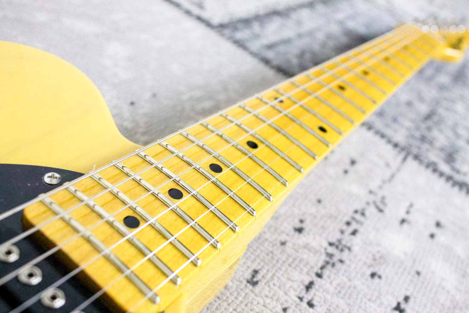 G&L Tribute ASAT Classic Butterscotch Blonde (5502151655588)