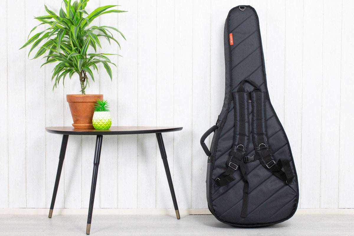 Mono M80 Guitar Sleeve Jet Black Gigbag voor Akoestische Gitaar (5321903898788)