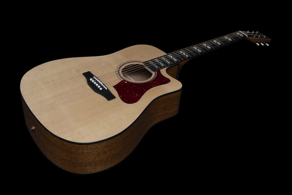 Norman ST40 CW Natural HG Element - Semi Akoestische western gitaar