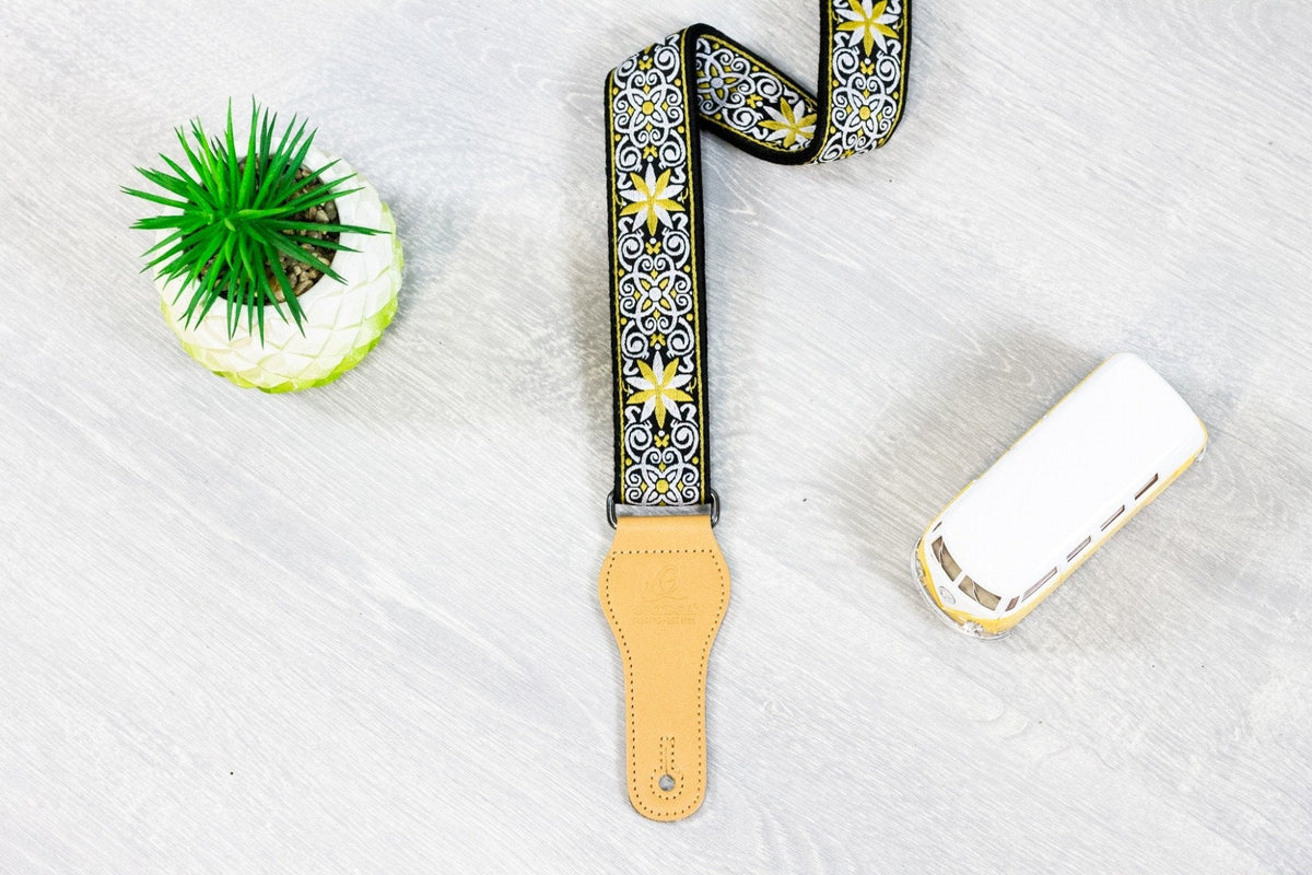 Ortega OCS-560U Ukulele Strap Classic Yellow (5375590564004)