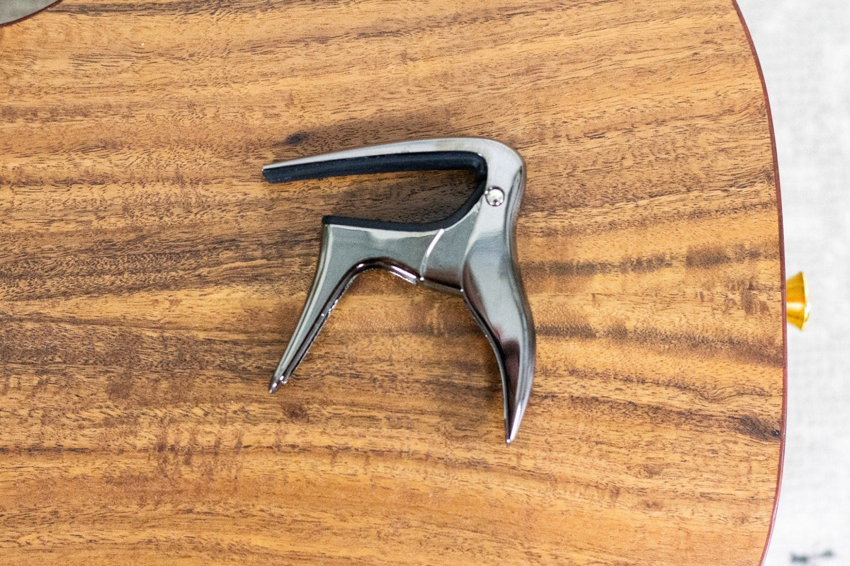 Ortega Ukulele Capo Black Chrome (5386613817508)