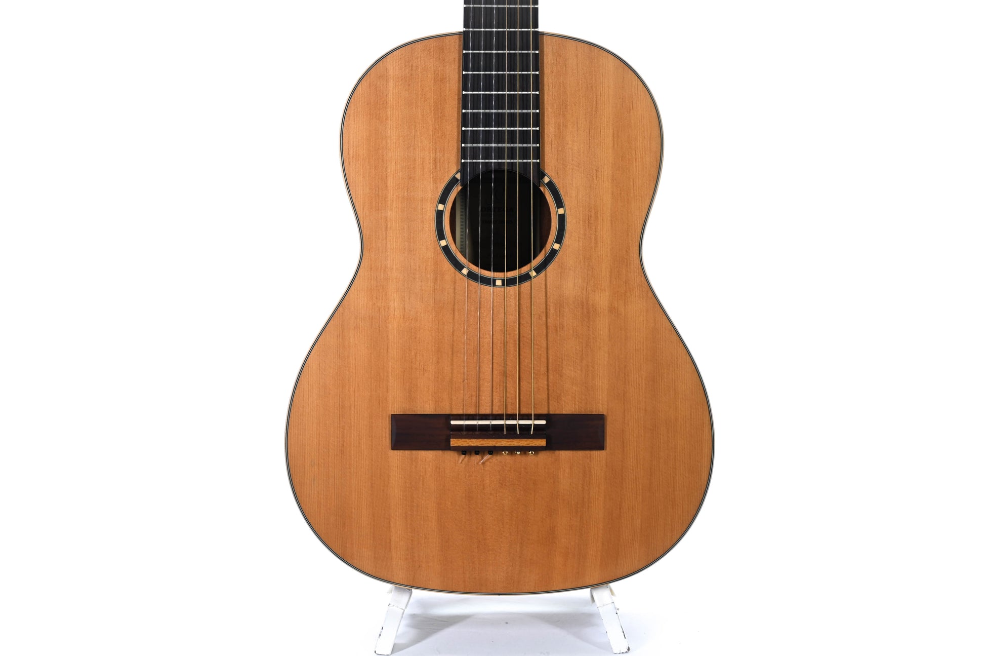 Ortega R121L linkshandige Family Series klassieke gitaar