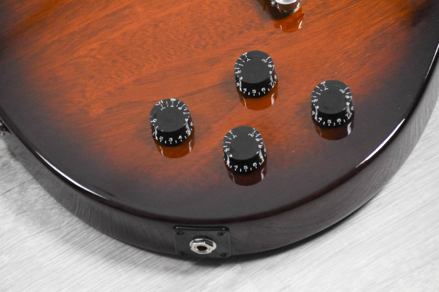 Heritage H-137 Original Sunburst (5461548761252)