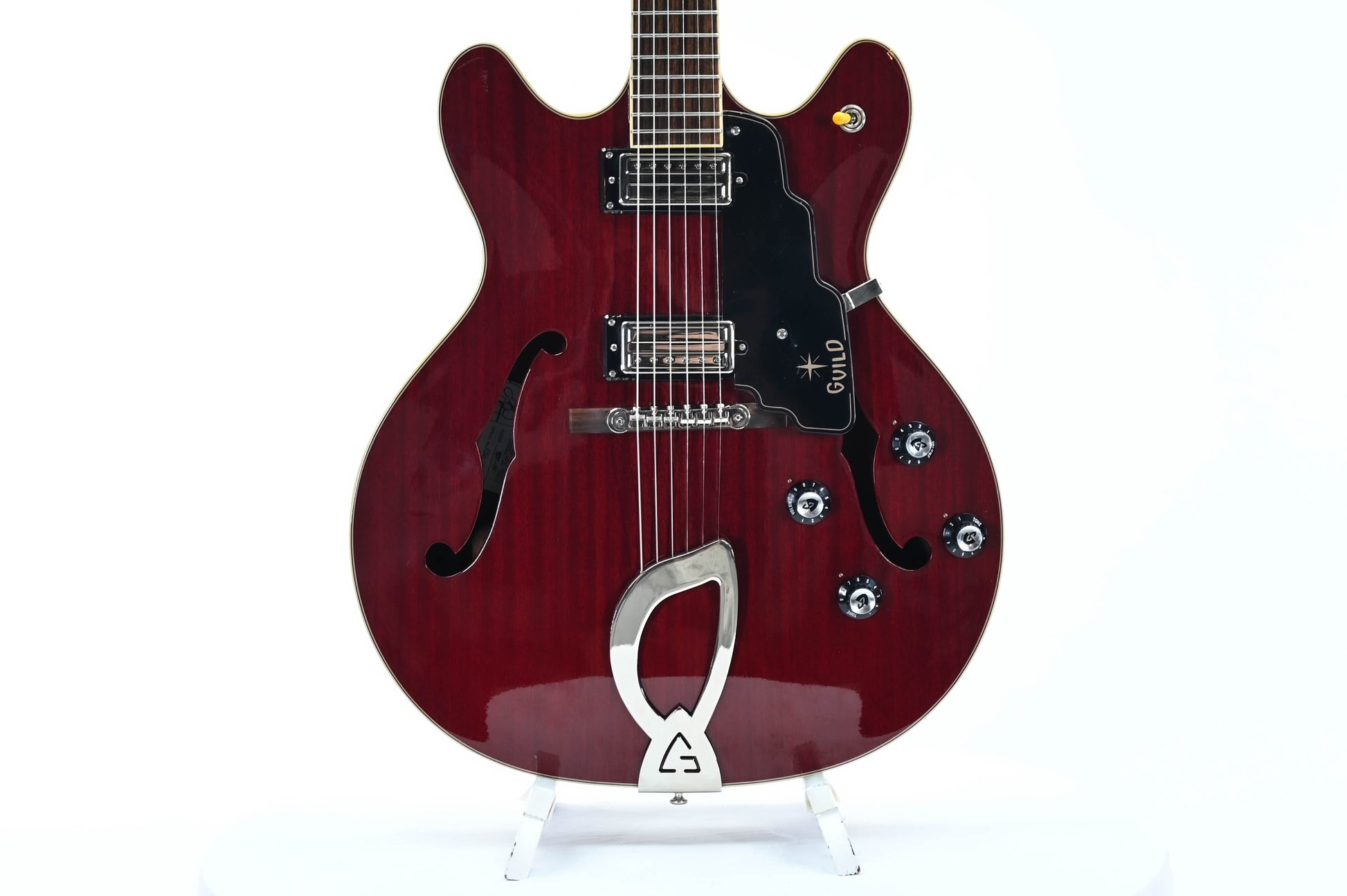 Guild Star Fire IV Cherry Red