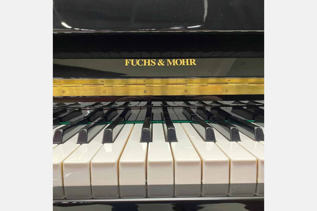 Fuchs & Möhr 114 Zwart Hoogglans Piano