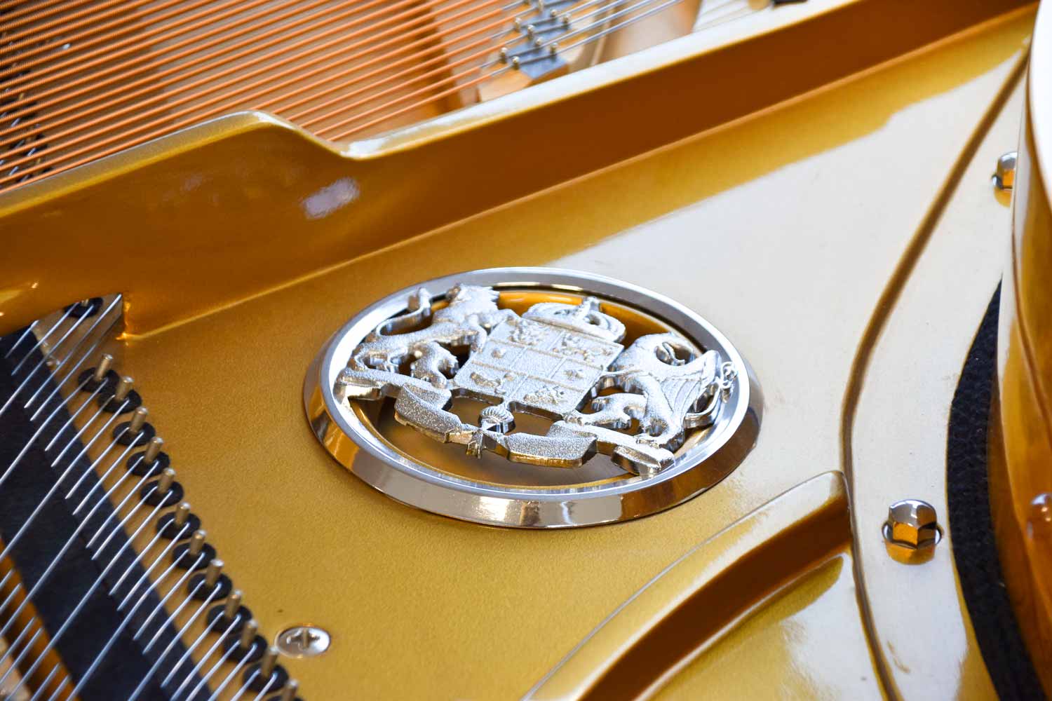 Persina GP-187 Wing White High Gloss