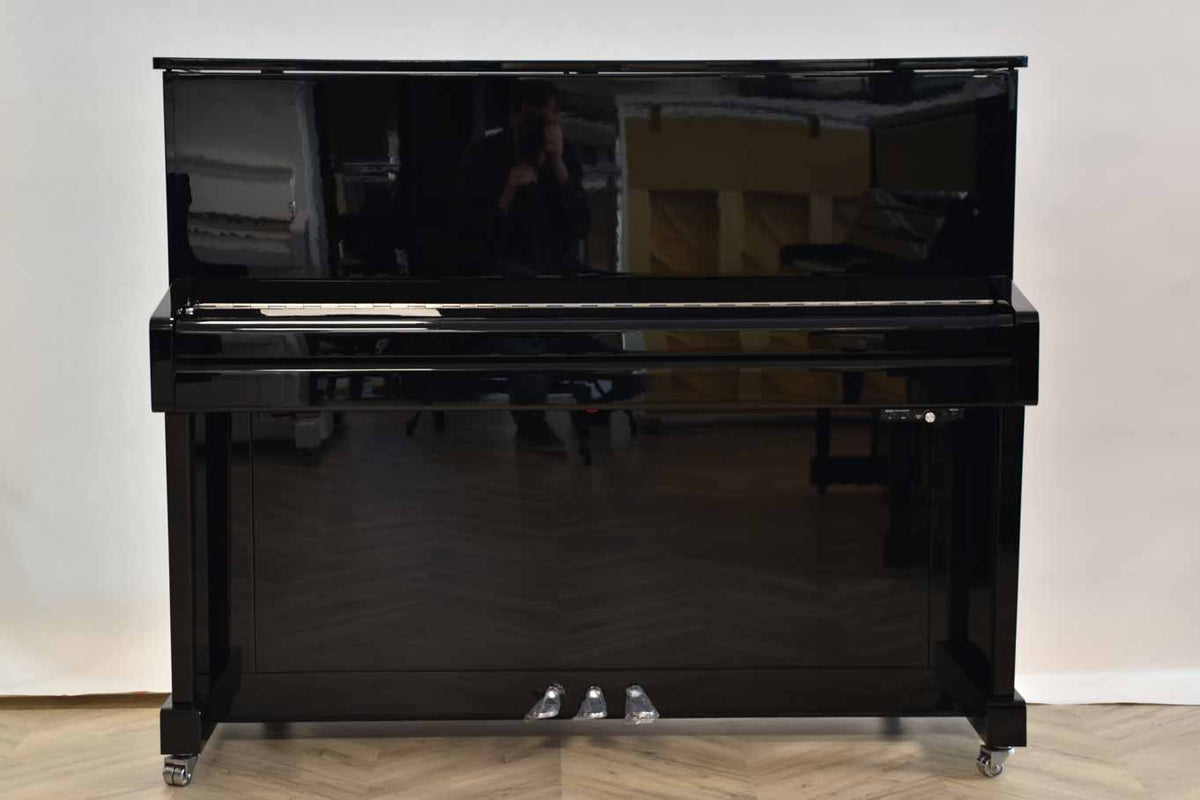 Rippen E-123 Zwart Hoogglans Silent Piano