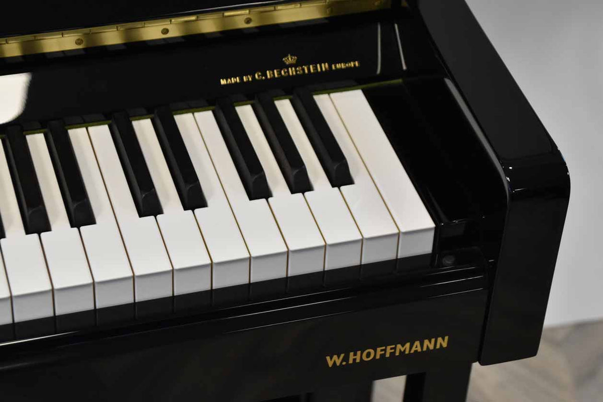 W. Hoffmann Tradition T-128 Zwart Hoogglans Piano